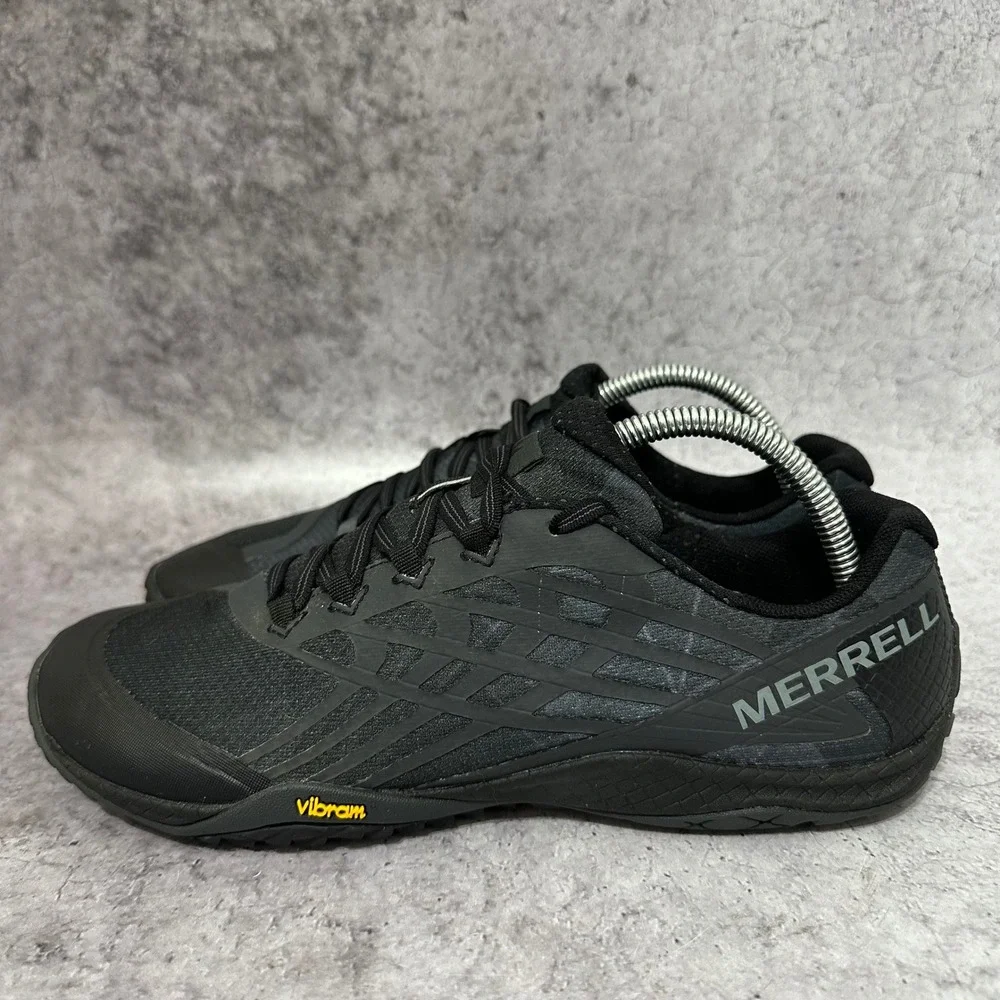 Merrell Trail Glove 4 Mens Size 9 Black Barefoot Minimalist Running Shoes J09673